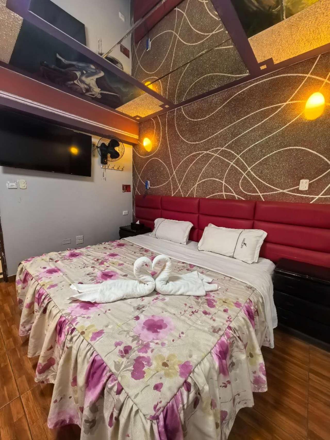 Hotel Manantial No,001 Лима Екстериор снимка